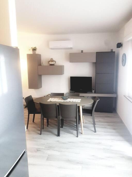 La Casina Di Nonna Giulia Apartment Castiglione d'Orcia Luaran gambar